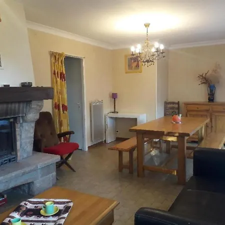 Du Guilhaumard Et Du Larzac Cornus